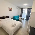 Solid 387 Apartman Mamaia