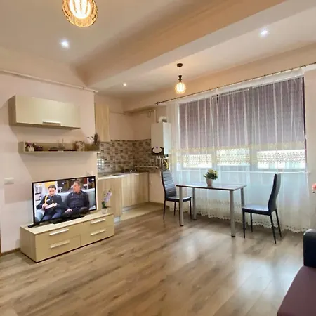 Solid 387 * Mamaia