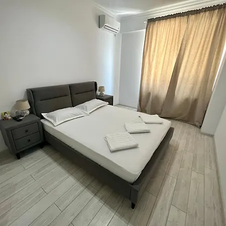 Solid 387 Appartement Mamaia