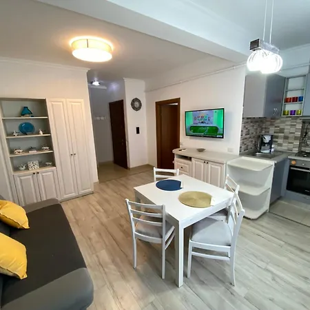 Solid 387 * Mamaia