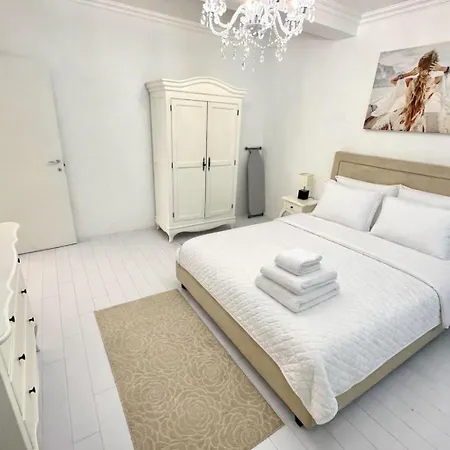 Appartement Solid 387 *